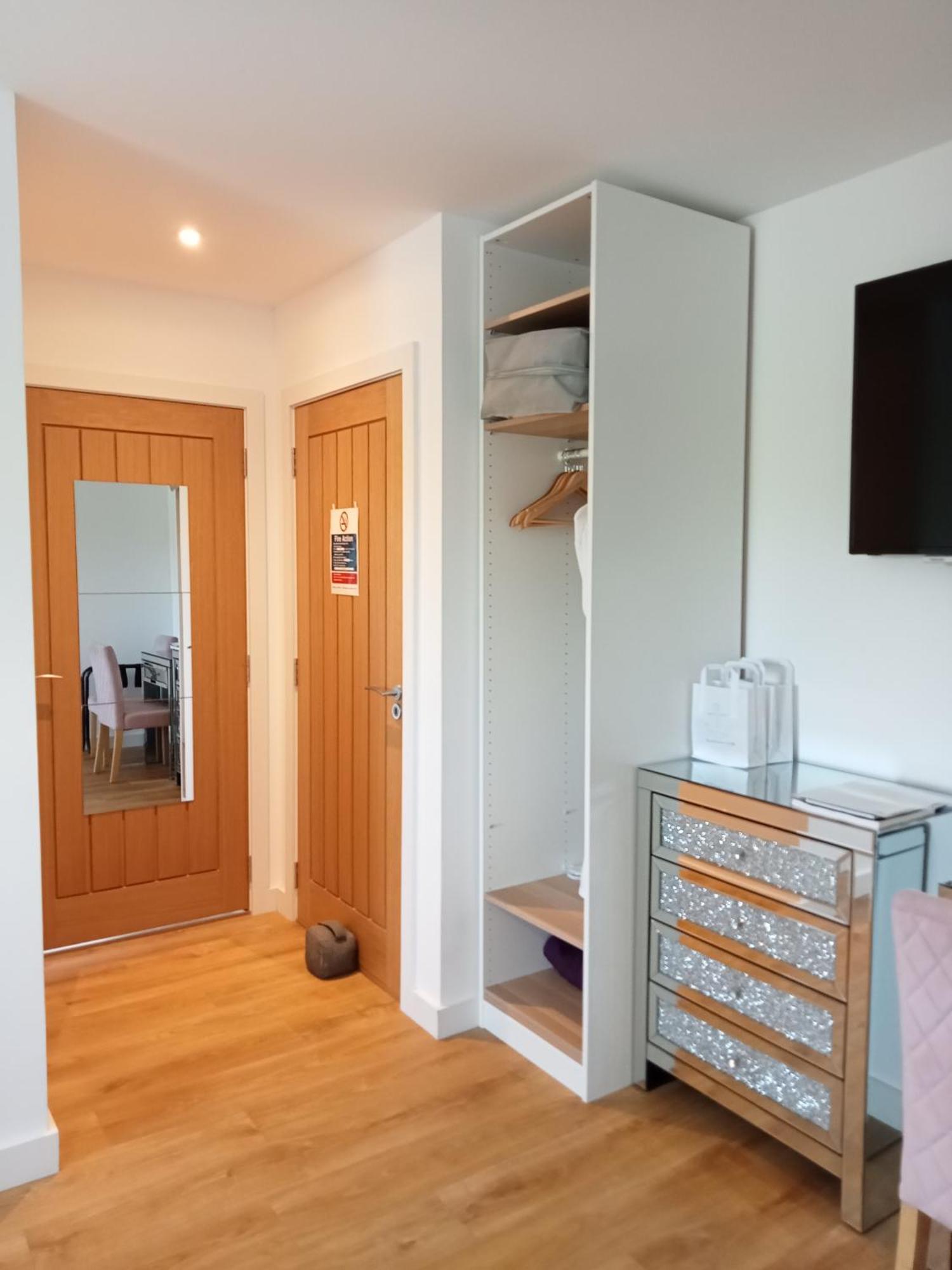 Flotnar Hus - Ensuite Rooms Keiss ภายนอก รูปภาพ